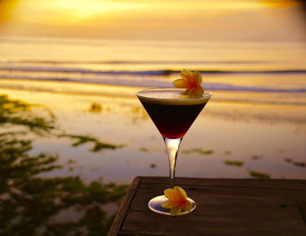 The Palms Ceningan Hotel Lembongan Exterior foto