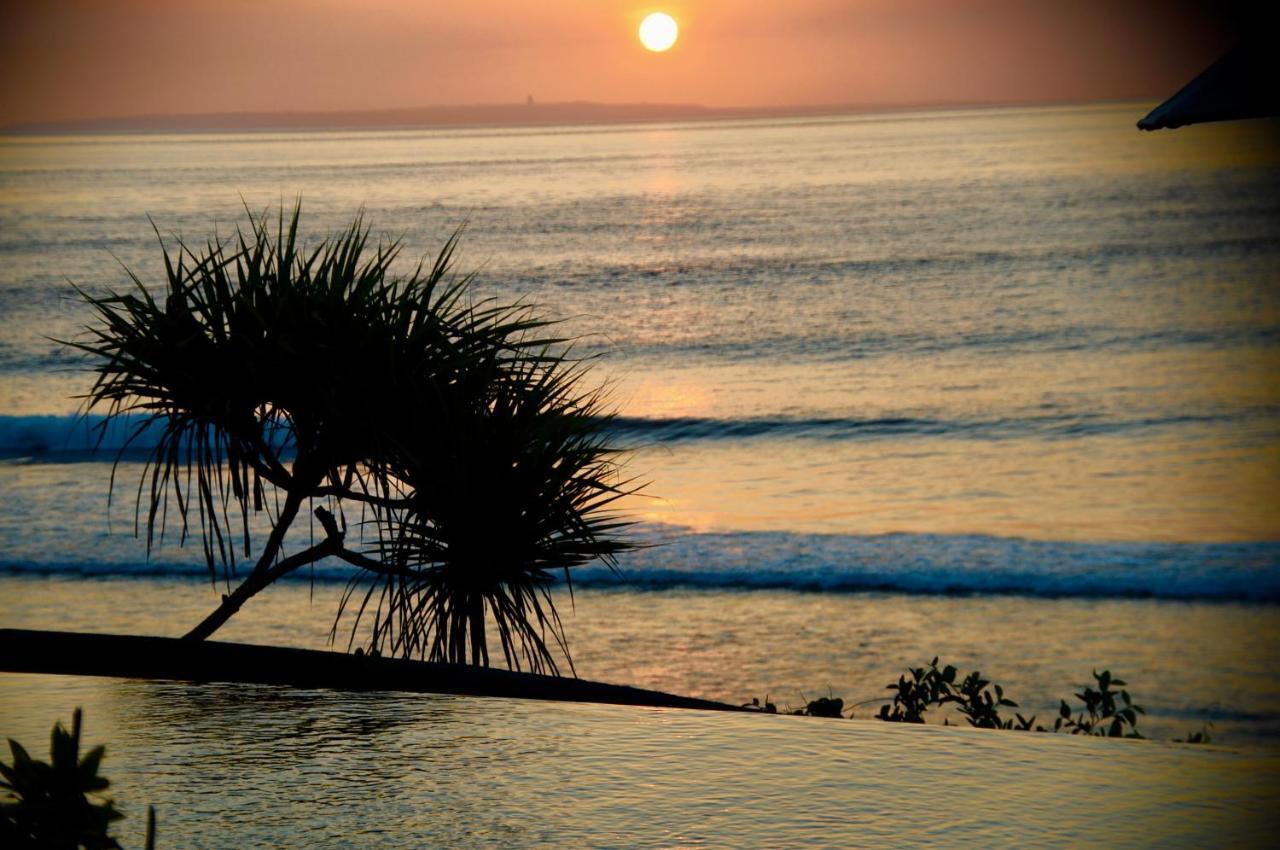 The Palms Ceningan Hotel Lembongan Exterior foto